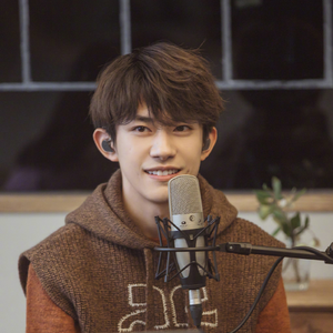 女人日逼的视频
